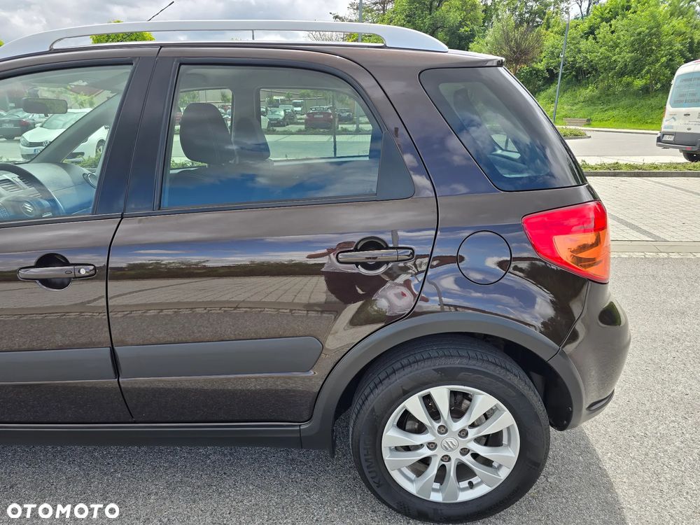 Suzuki SX4 1.6 VVT 4x4 Limited - 33