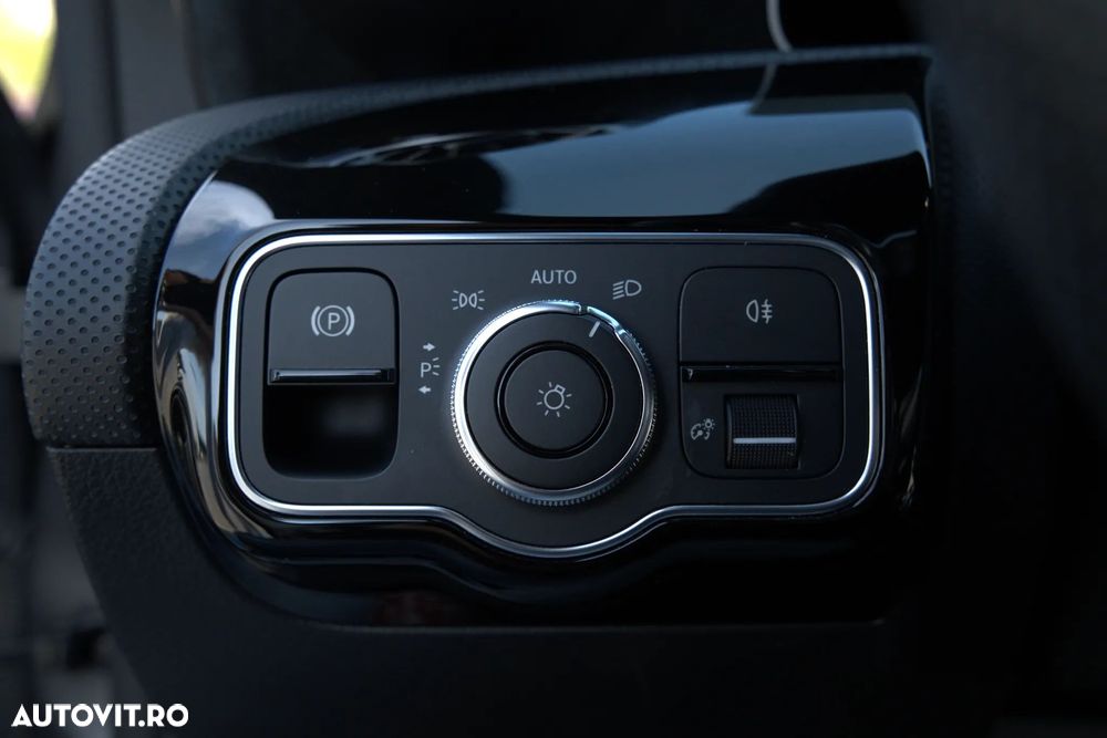 Mercedes-Benz CLA 200 4MATIC Coupe - 10