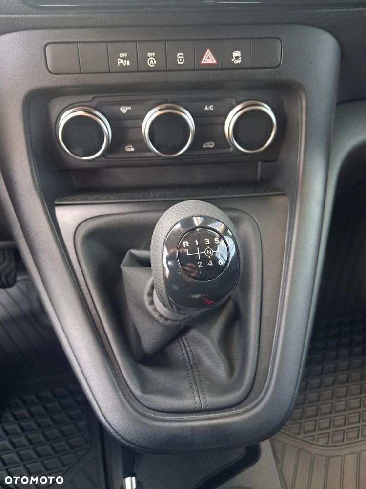Mercedes-Benz Citan 112 CDI Furgon Ekstra Długi 3100 mm - 21