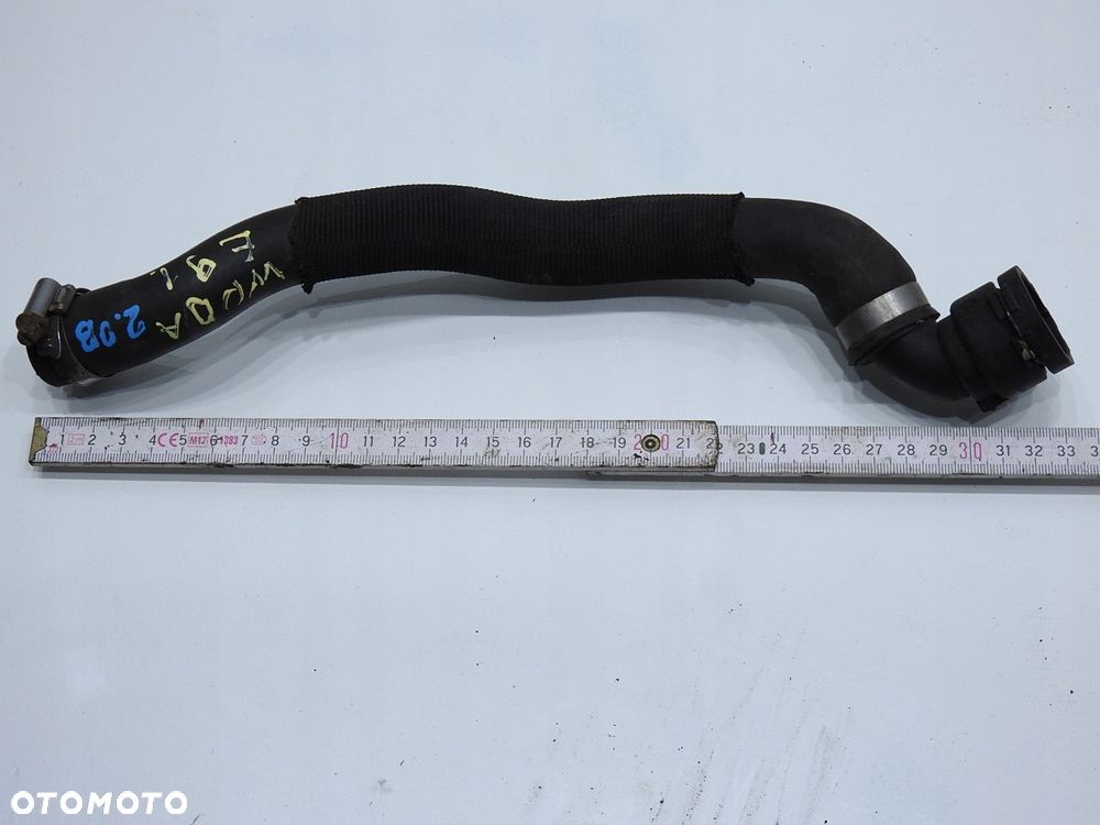 WĄŻ PRZEWÓD WODY BMW E90 E91 2.0 - 7