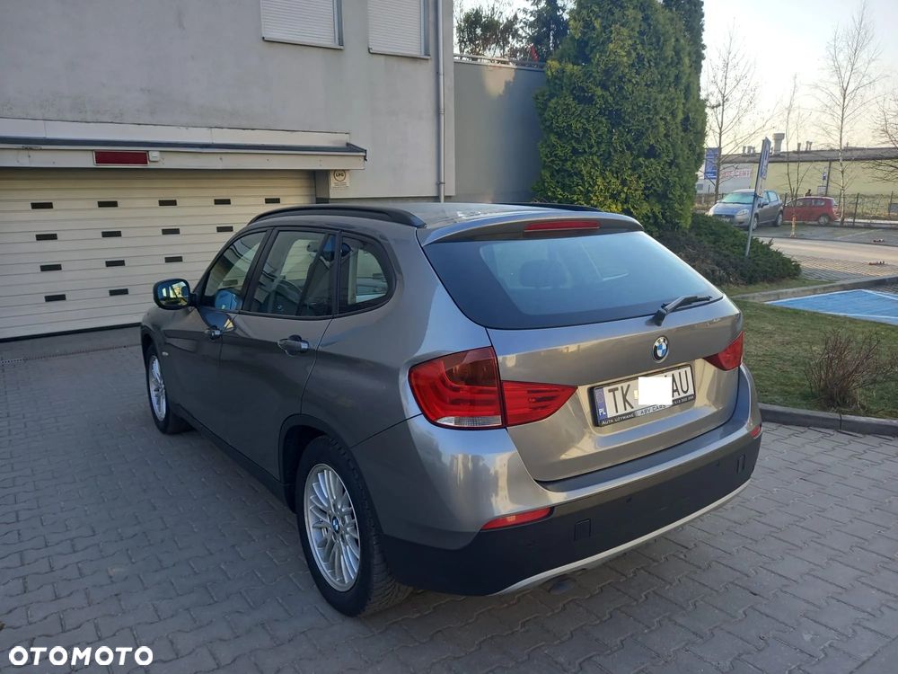 BMW X1 xDrive20d - 11