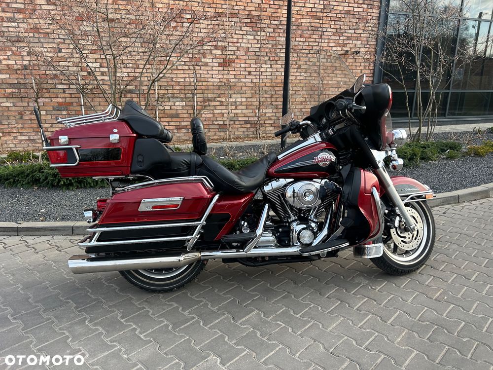 Harley-Davidson FLHTCU Ultra - 5