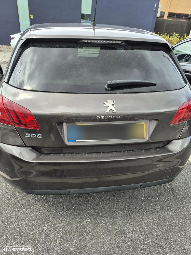 Peugeot 308 1.6 e-HDi Allure J18 - 8