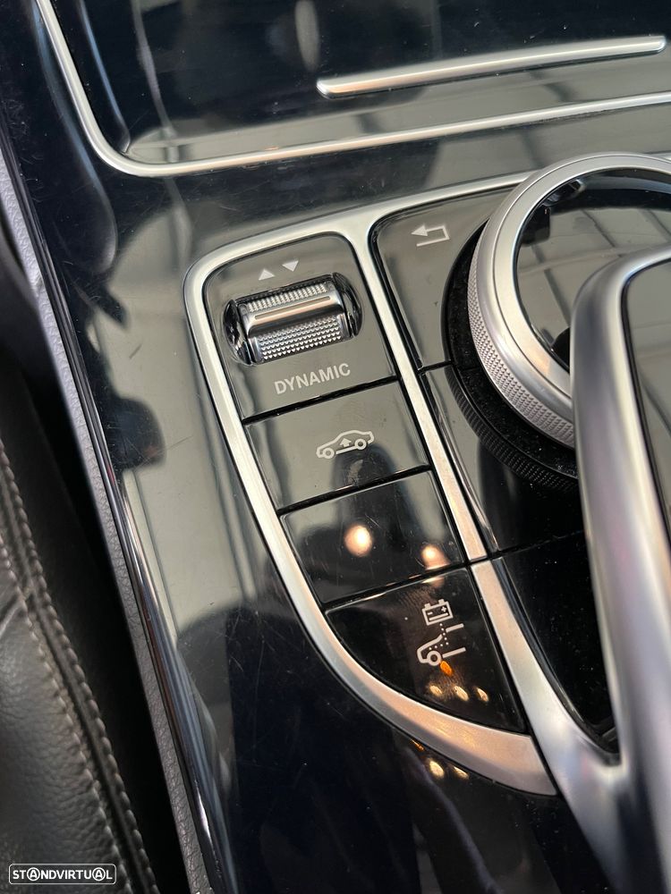 Mercedes-Benz C 350 - 10