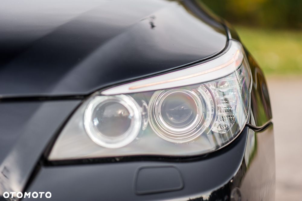 BMW Seria 5 - 35