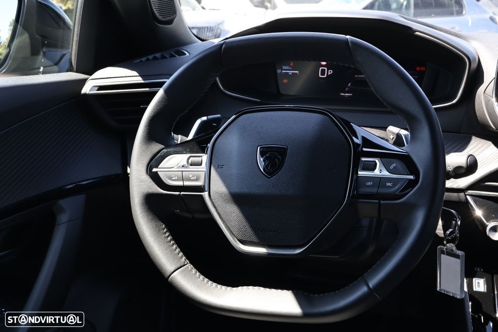 Peugeot 2008 1.2 Hybrid Allure e-DCS6 - 9