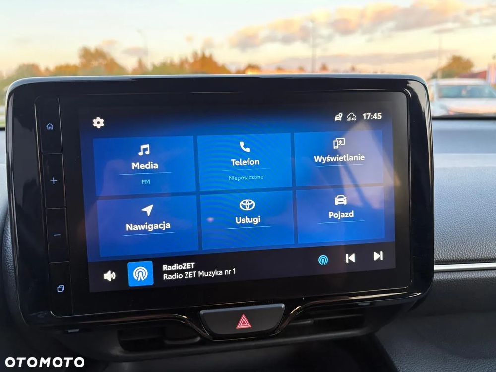 Toyota Yaris Cross Hybrid 1.5 Comfort 4x4 - 21