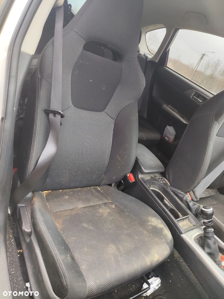 Subaru Impreza GH Sport fotele przód komplet EU deska poduszki przekładka Anglika radio panel kierownica wszystkie części - 2