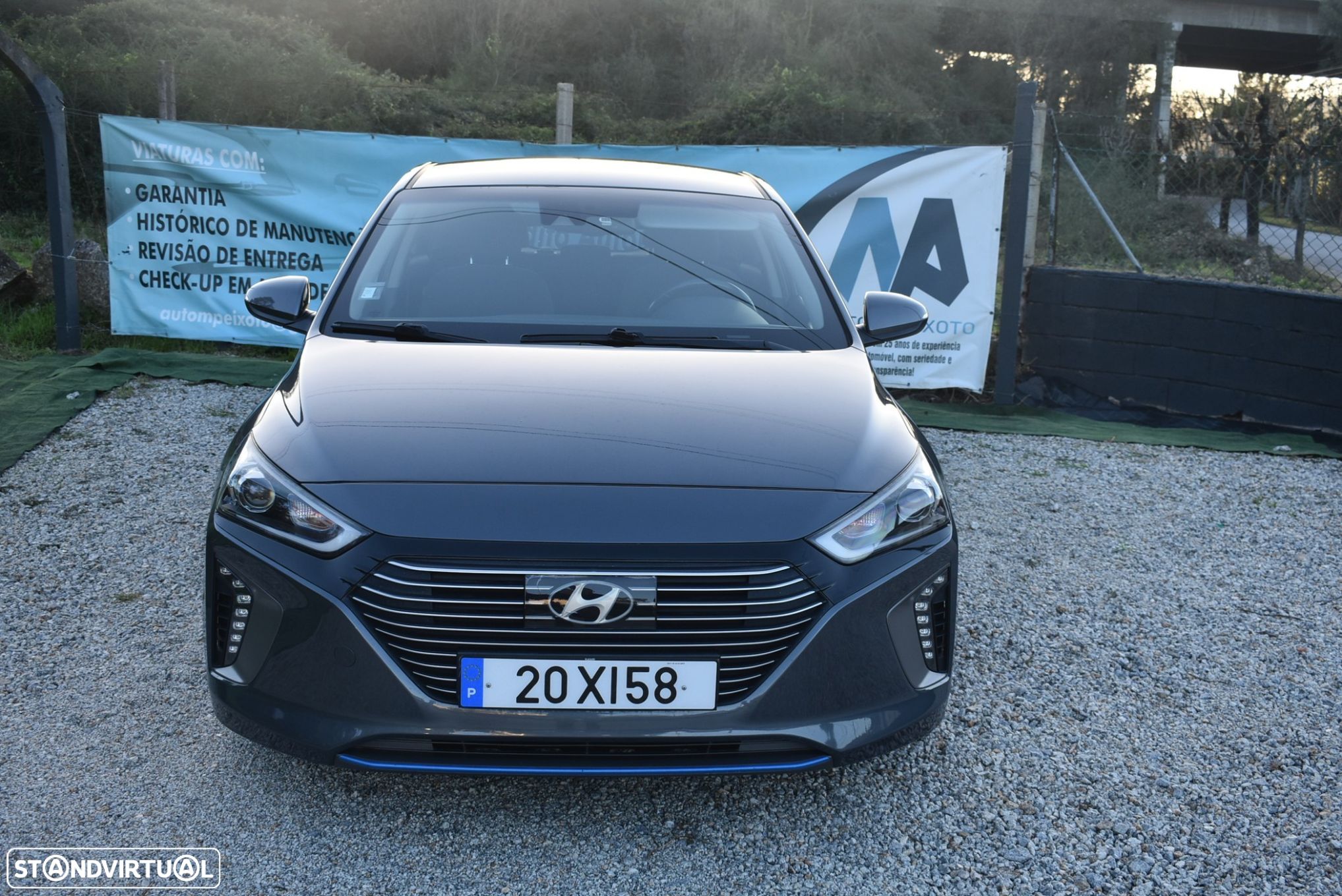 Hyundai Ioniq 1.6 GDI HEV Hybrid Tech - 1