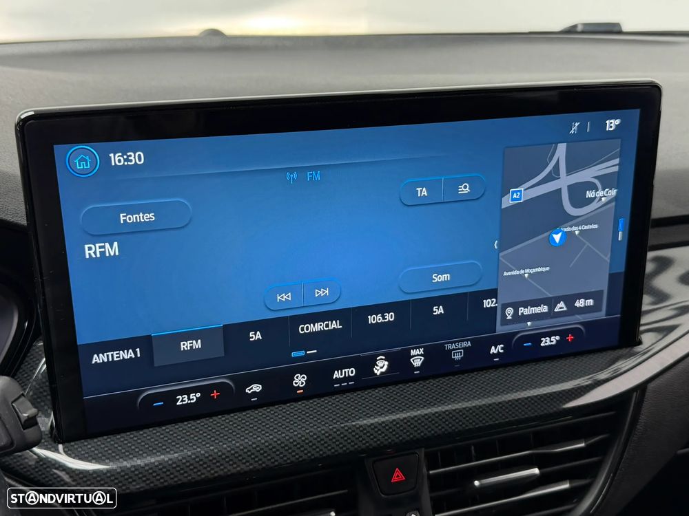 Ford Focus 1.0 EcoBoost MHEV ST-Line - 18