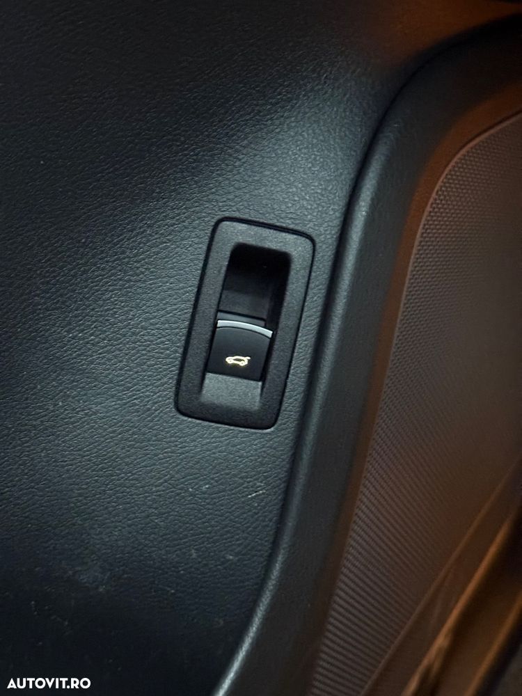 Volkswagen Touareg 3.0 V6 TDI SCR Blue Motion DPF Automatik Terrain Tech Exclusive - 29