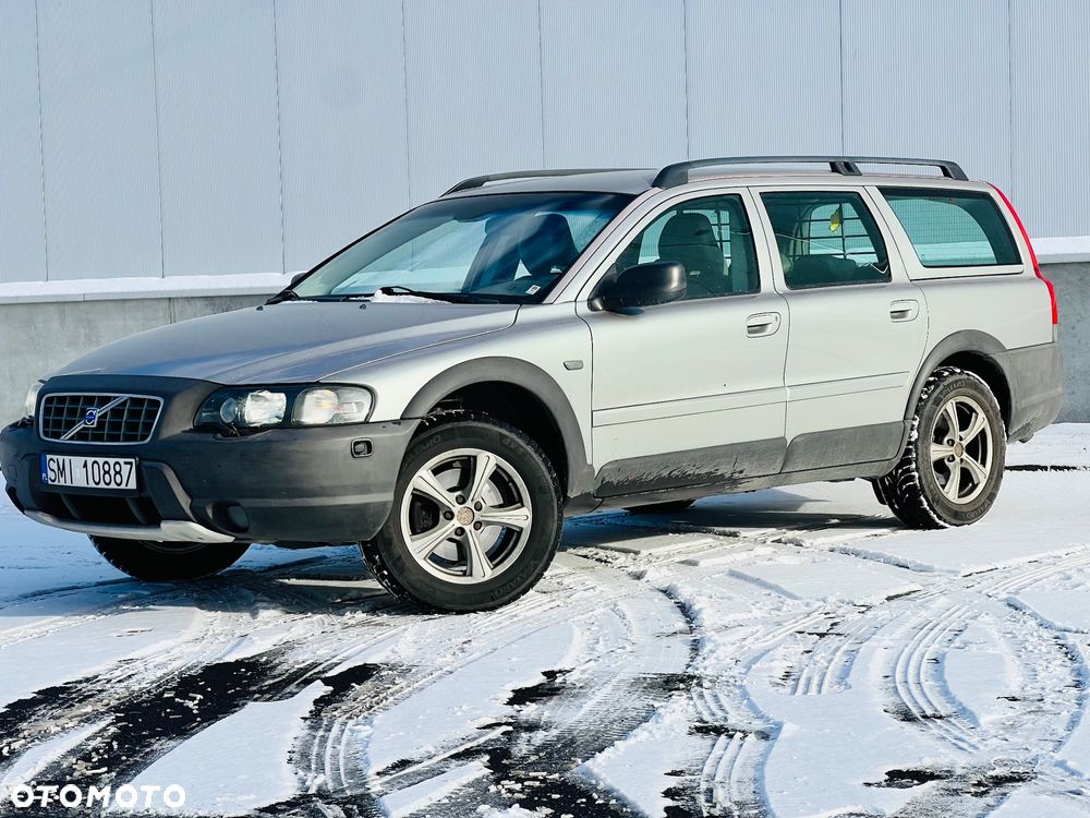 Volvo XC 70 AWD Momentum - 2