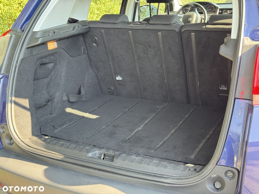Peugeot 2008 - 32