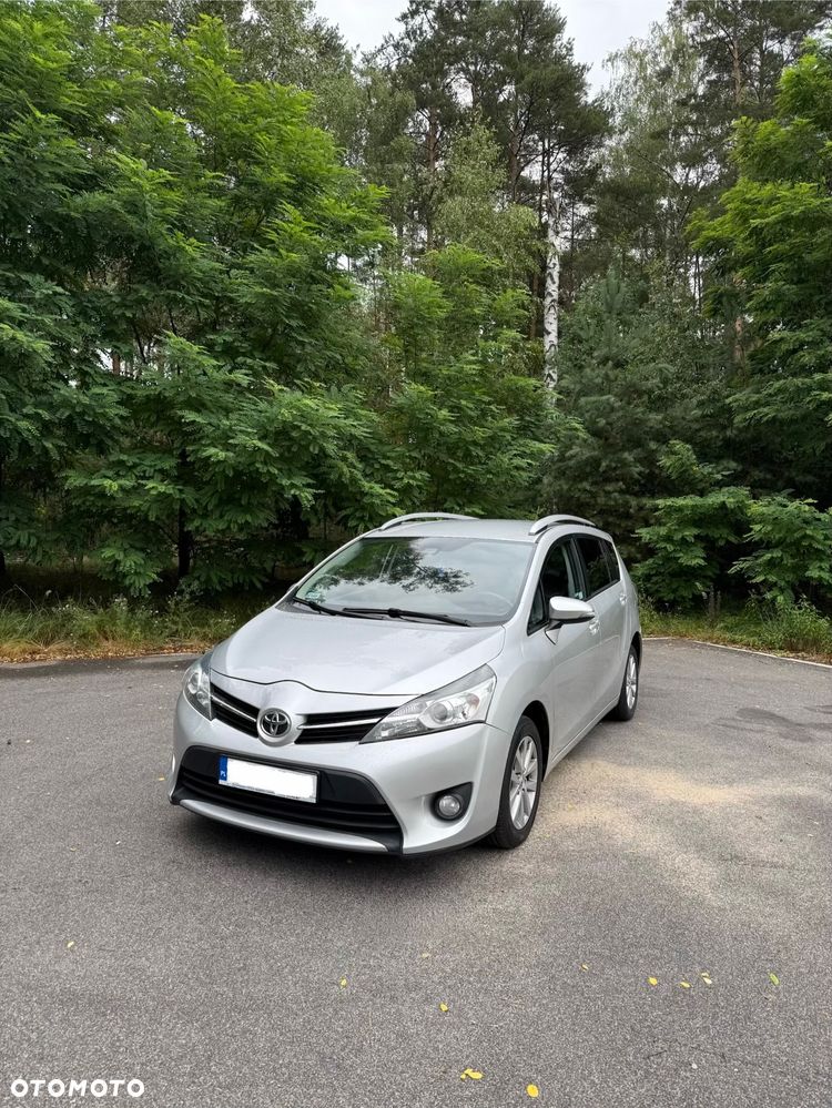 Toyota Verso 1.6 D-4D Active EU6 - 1
