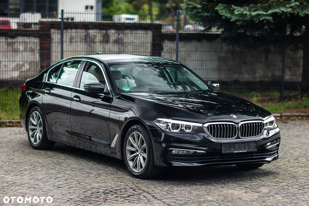 BMW Seria 5 520d Luxury Line - 1