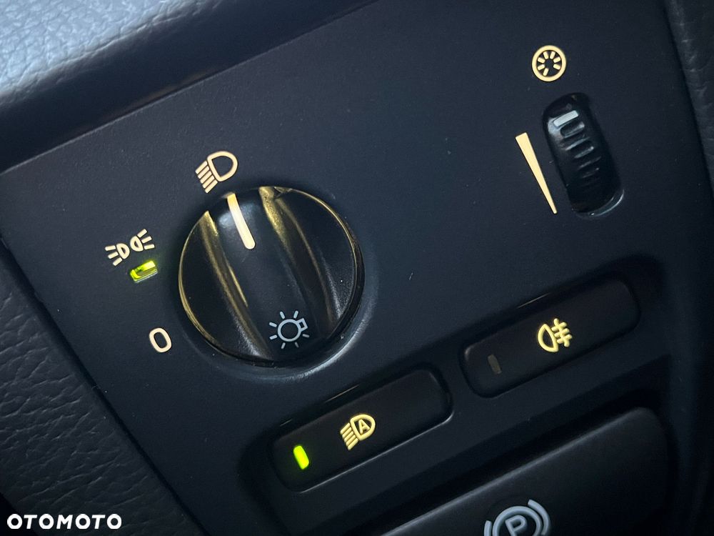 Volvo XC 90 - 19
