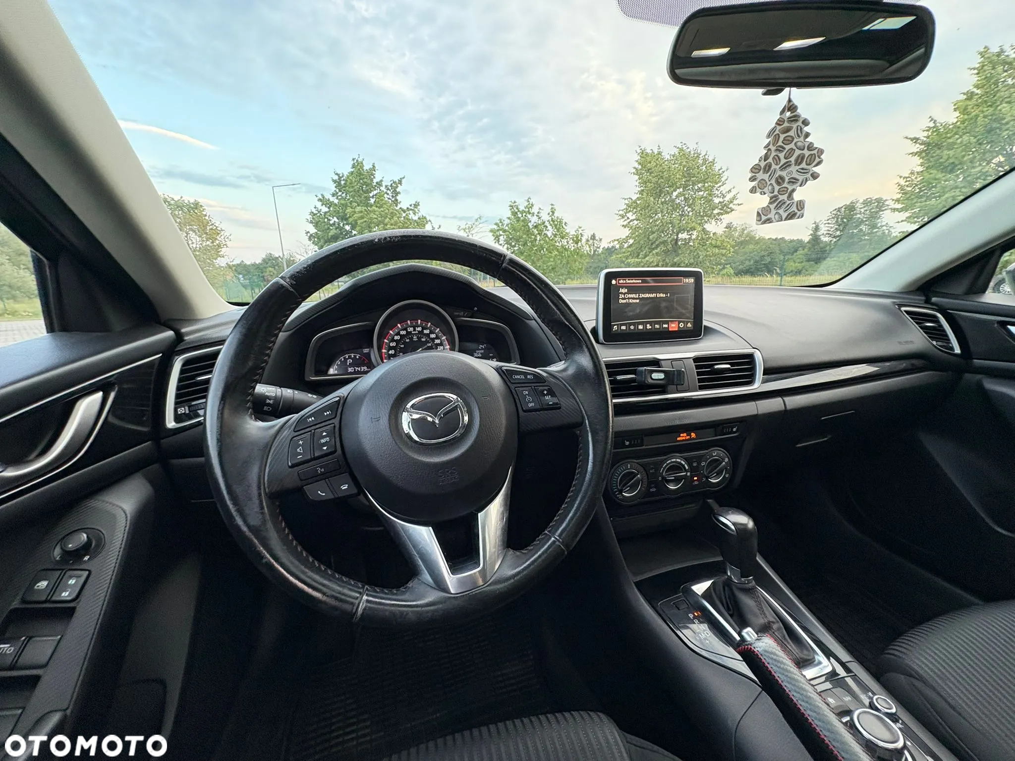 Mazda 3 - 11