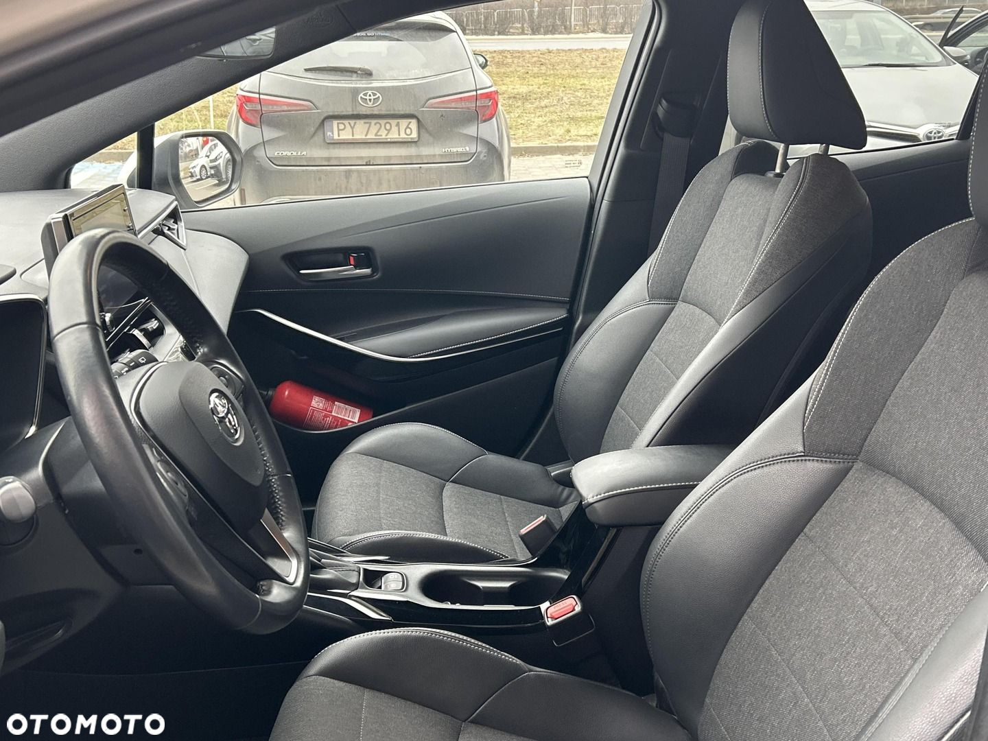 Toyota Corolla 1.8 Hybrid Comfort - 10