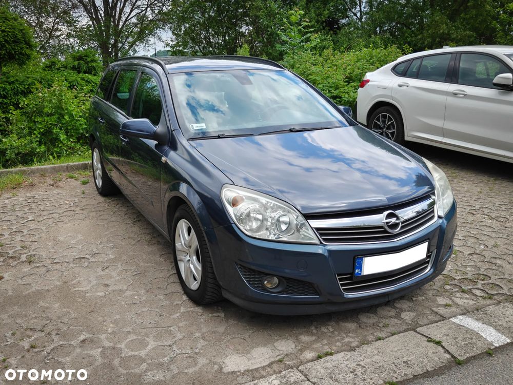 Opel Astra 1.6 Enjoy - 1