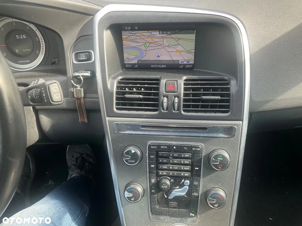 Volvo XC 60 D4 Geartronic Momentum - 7
