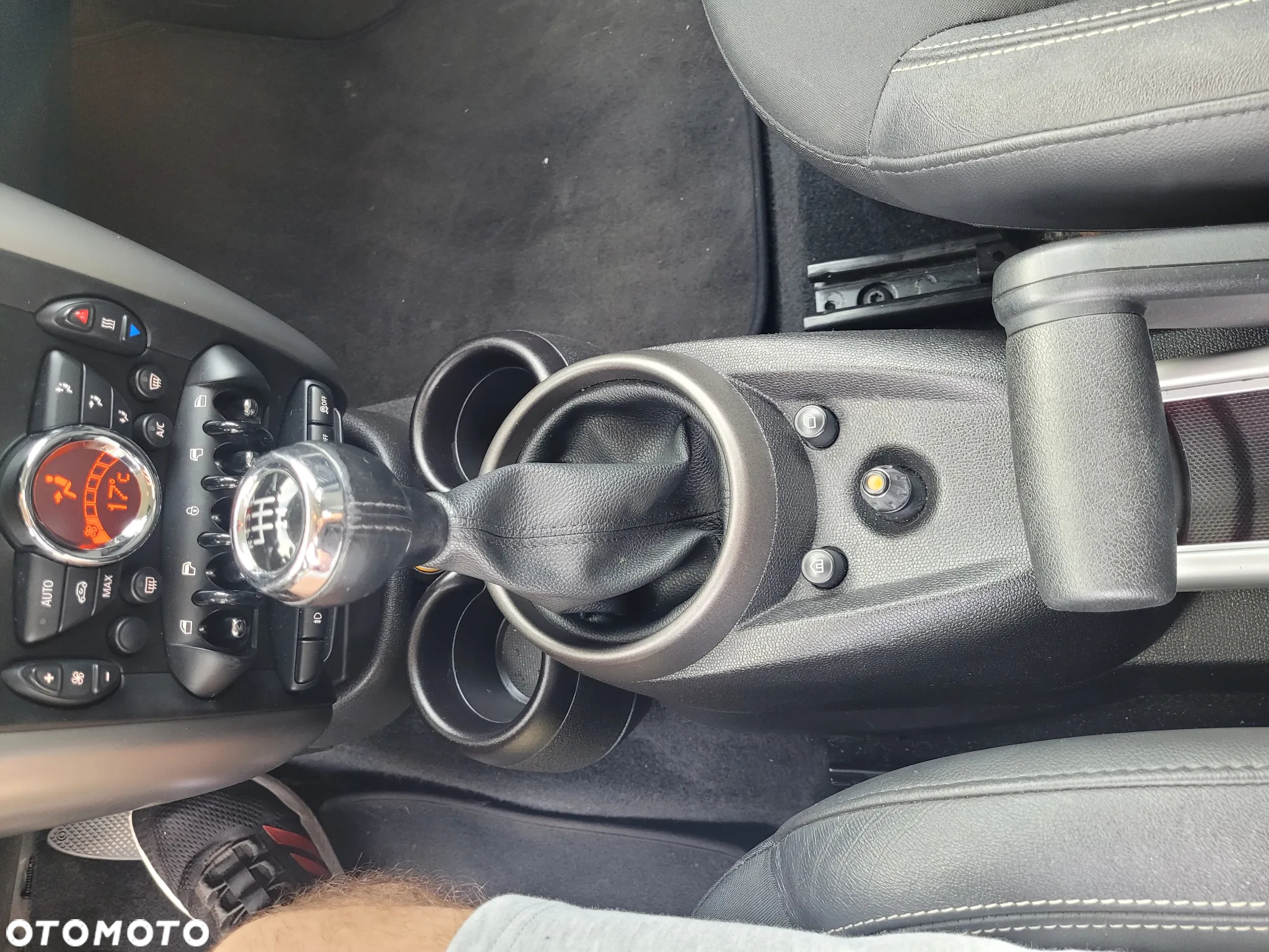 MINI Countryman One D - 16