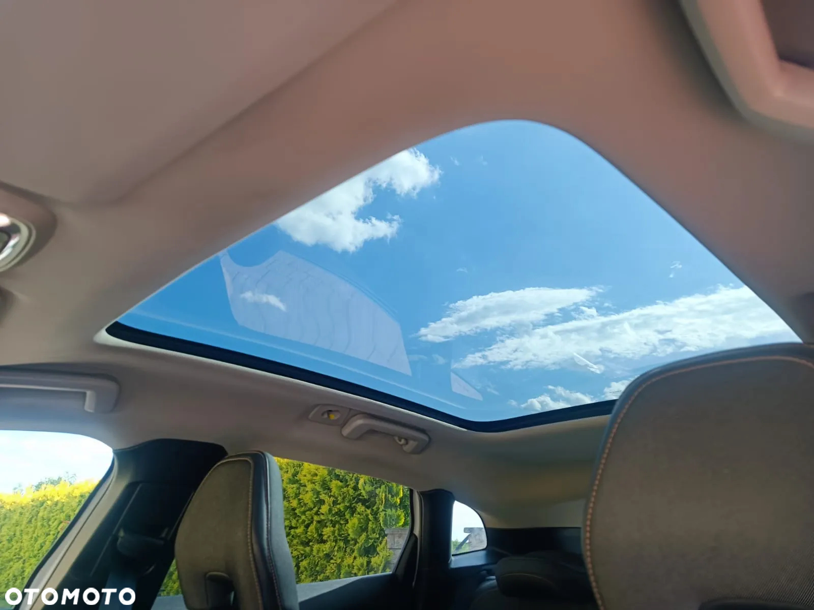 Volvo V40 Cross Country D2 - 6