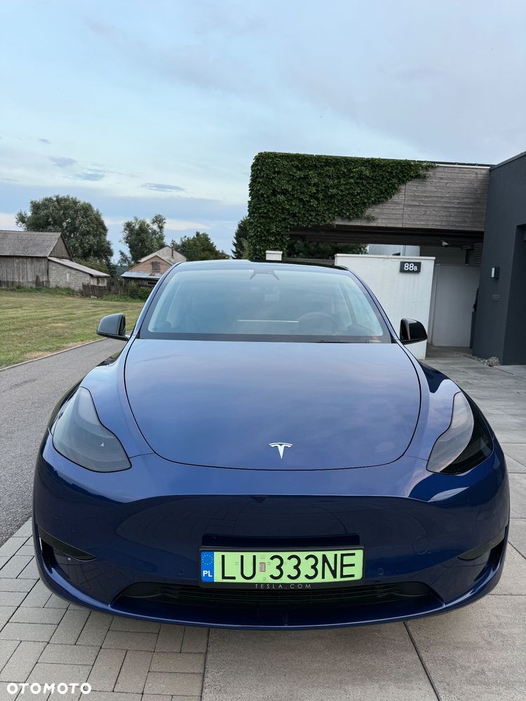 Tesla Model Y Long Range AWD - 7