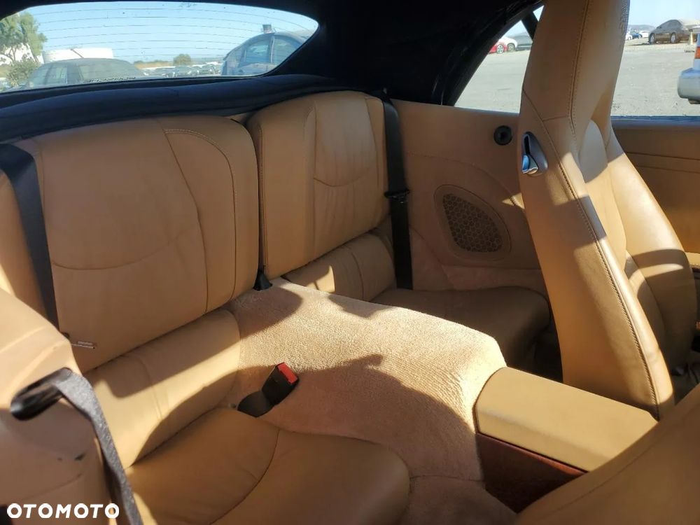 Porsche 911 Carrera S Cabriolet PDK - 11