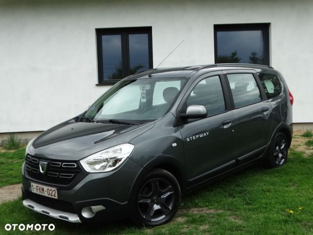 Dacia Lodgy TCe 115 Stepway - 2