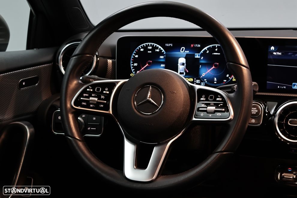 Mercedes-Benz A 200 Limousine Progressive Aut. - 17