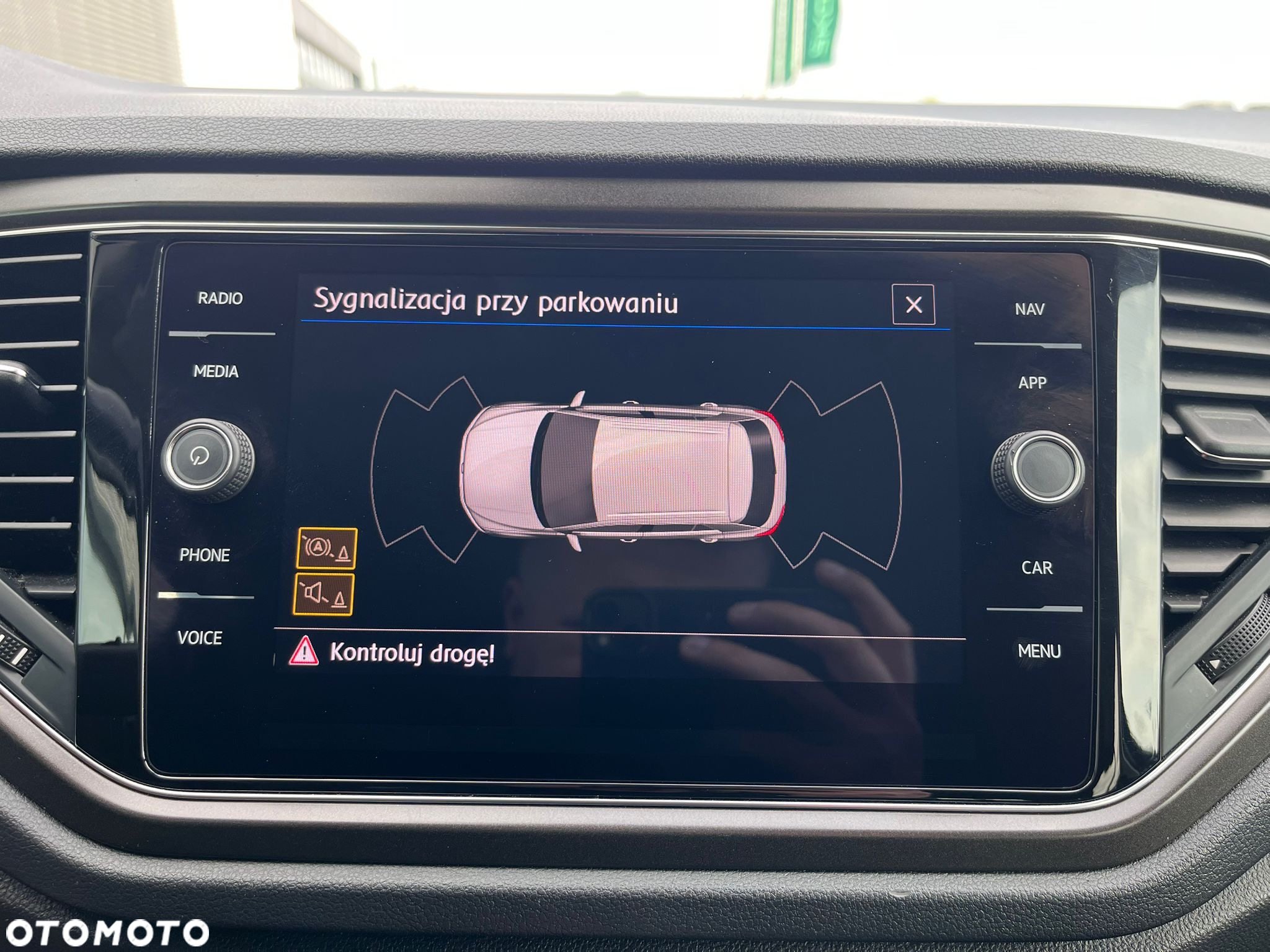 Volkswagen T-Roc 2.0 TDI SCR 4MOTION DSG Style - 32