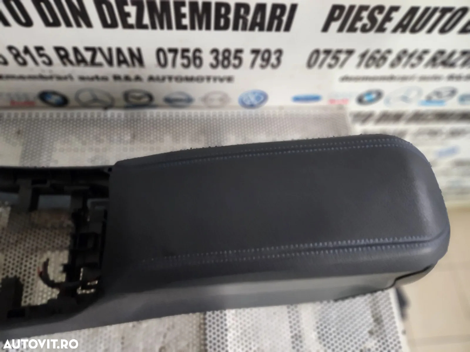 Cotiera Din Pele Bmw Seria 1 F40 F41 Volan Stanga Dezmembrez Bmw F40 M Paket - Dezmembrari Arad - 5