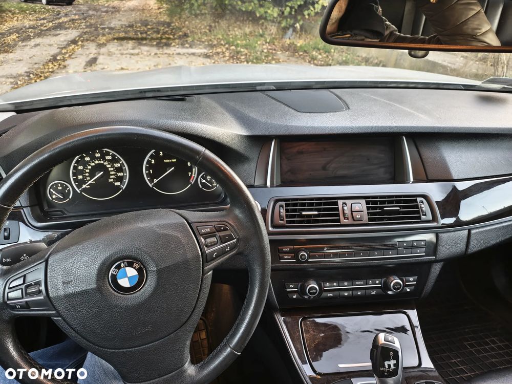 BMW Seria 5 535i - 18