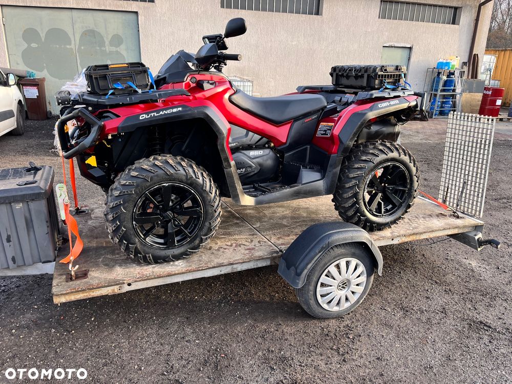Can-Am Outlander Max - 12