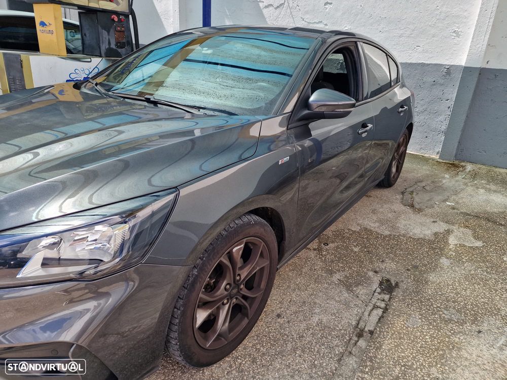 Ford Focus 1.0 EcoBoost ST-Line - 2