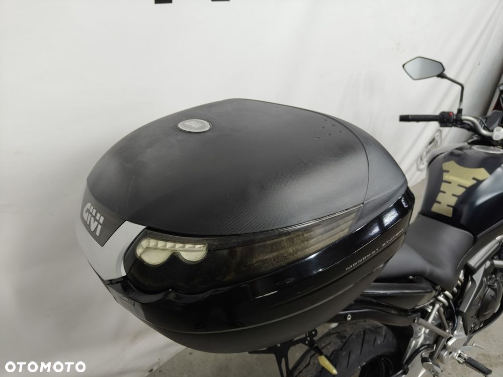 Kawasaki Versys 650 - 12