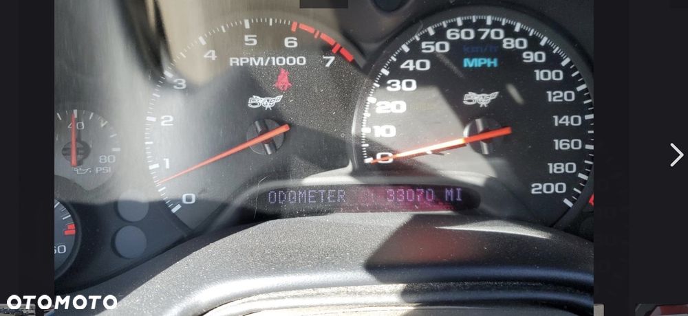 Chevrolet Corvette - 10