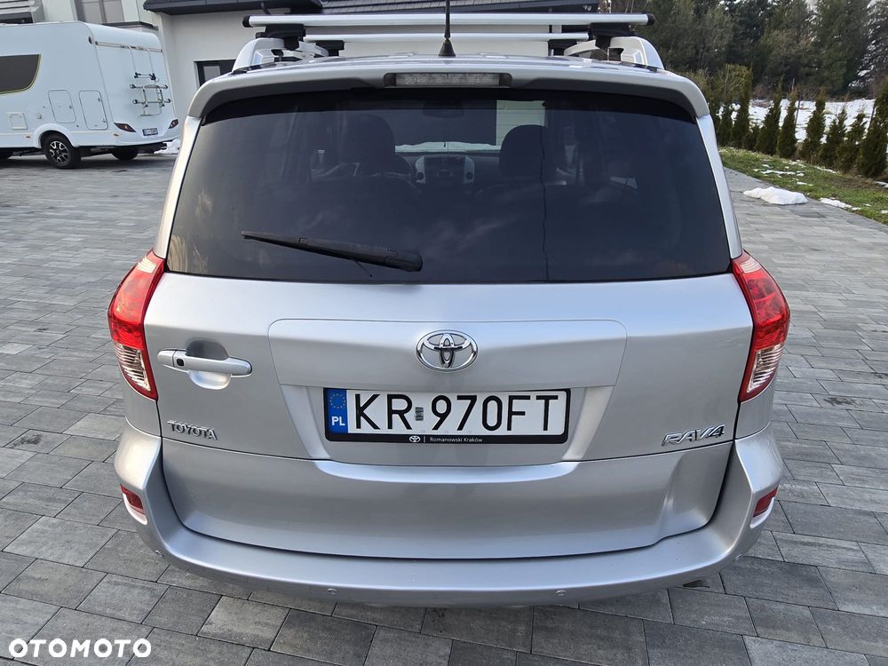 Toyota RAV4 2.2 D-4D Sol 180 - 4