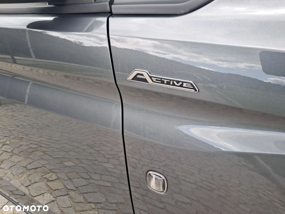 Ford Tourneo Connect Grand - 13