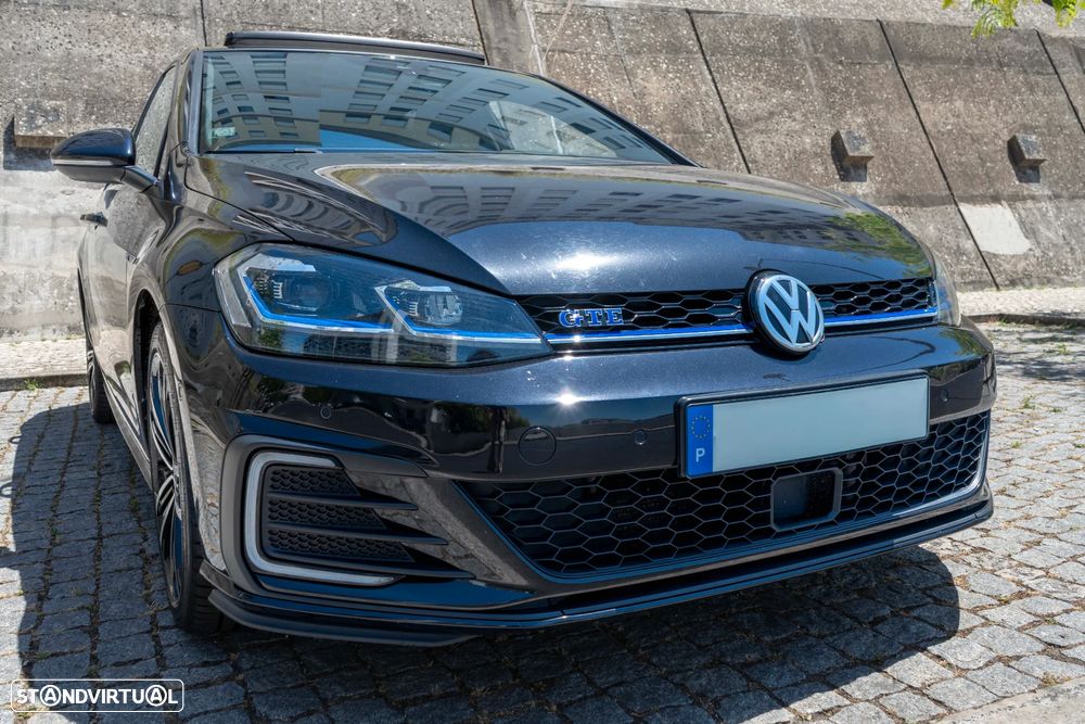 VW Golf 1.4 GTE Plug-In-Hybrid DSG - 1
