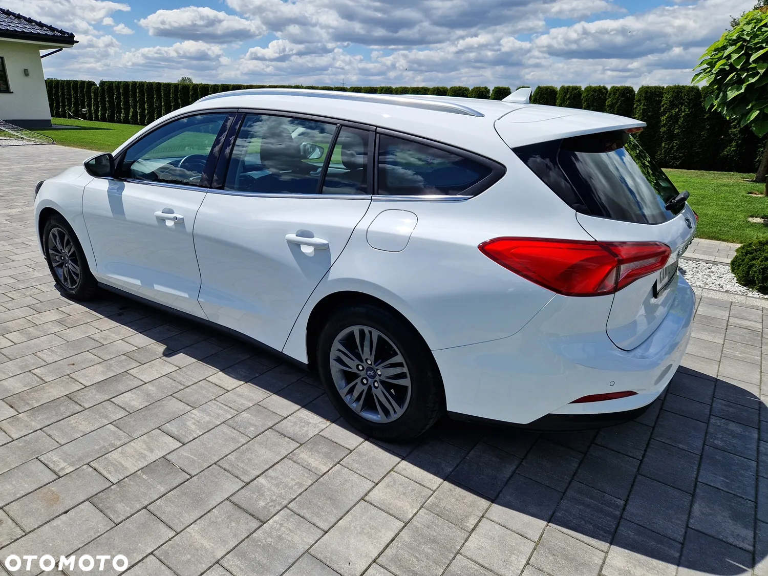 Ford Focus Turnier 1.5 EcoBlue Start-Stopp-System COOL&CONNECT DESIGN - 3