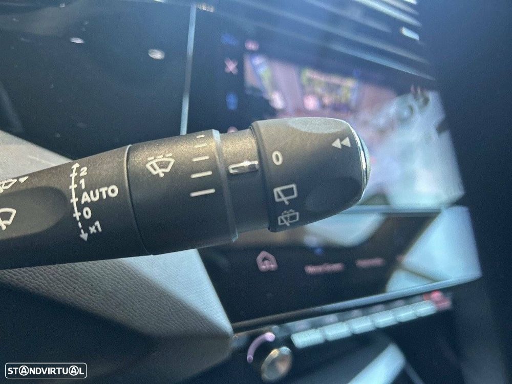 Peugeot 308 1.2 PureTech Allure EAT8 - 14