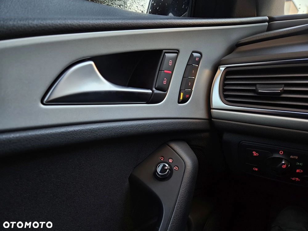 Audi A6 Avant 2.0 TDI Ultra S tronic - 11