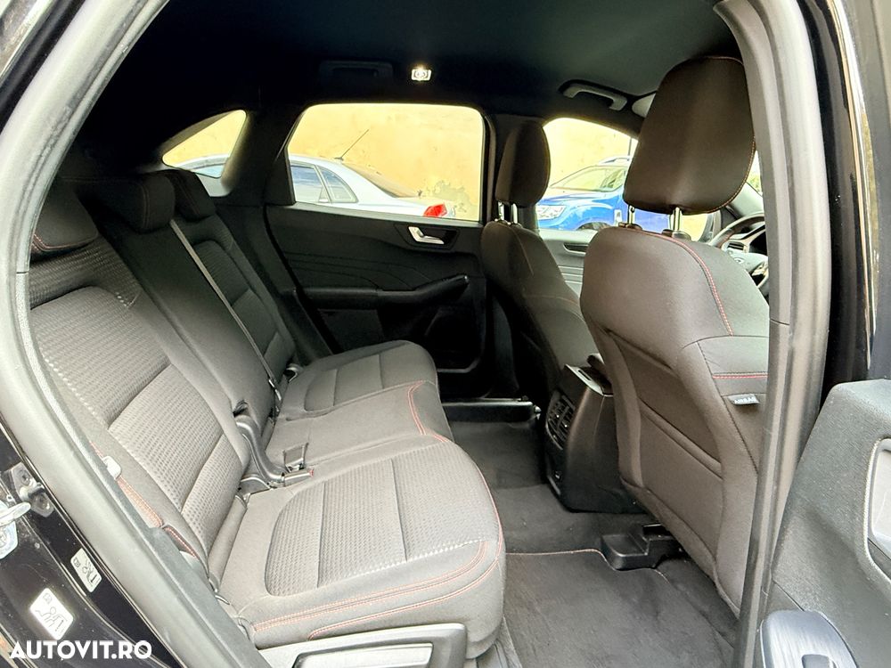 Ford Kuga 2.5 Duratec FHEV ST-LINE - 13