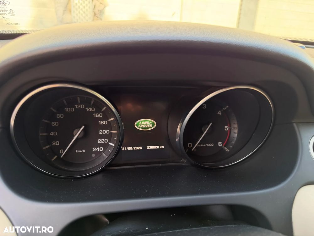 Land Rover Discovery Sport 2.0 l TD4 HSE Aut. - 12