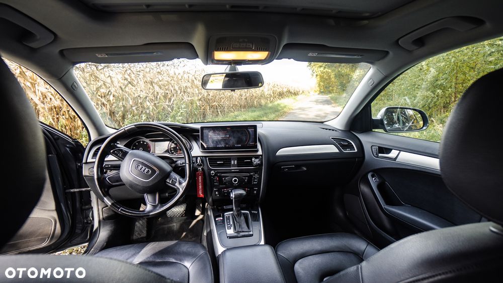 Audi A4 Limousine - 6