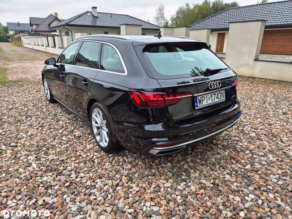 Audi A4 - 4