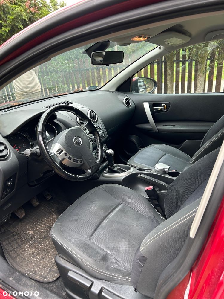 Nissan Qashqai - 12