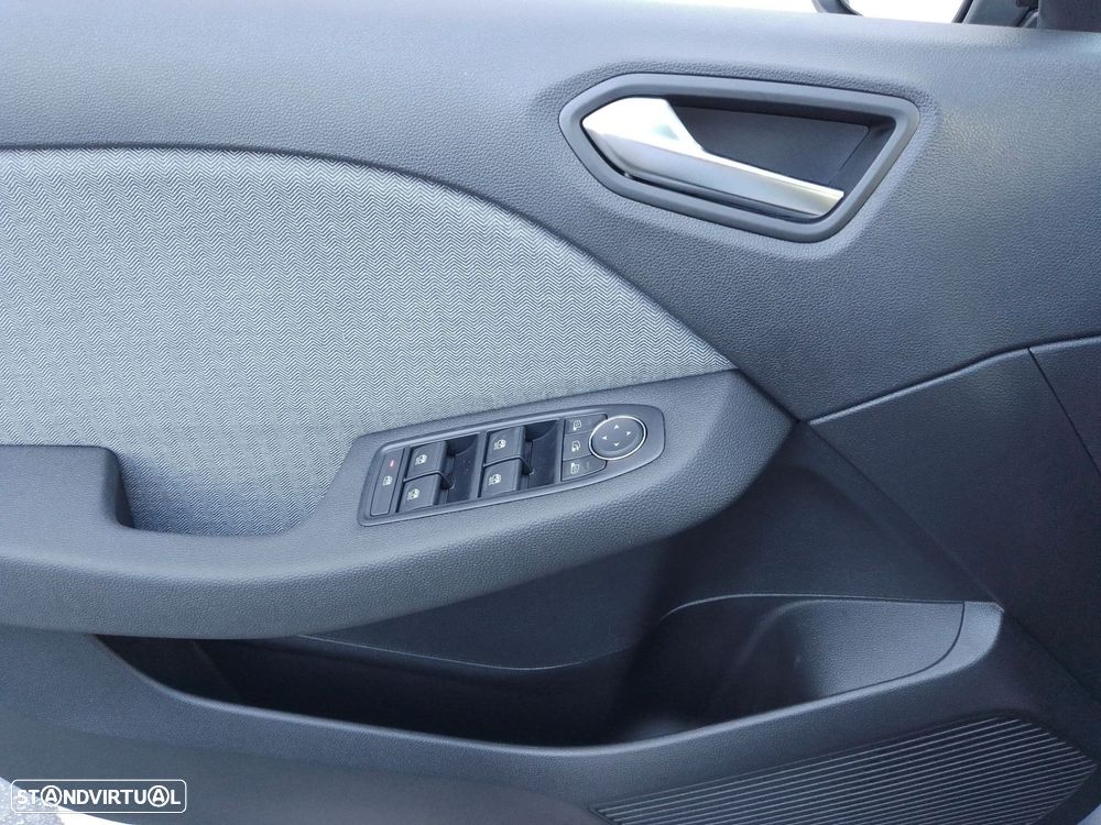 Renault Clio 1.0 TCe Techno Bi-Fuel - 19