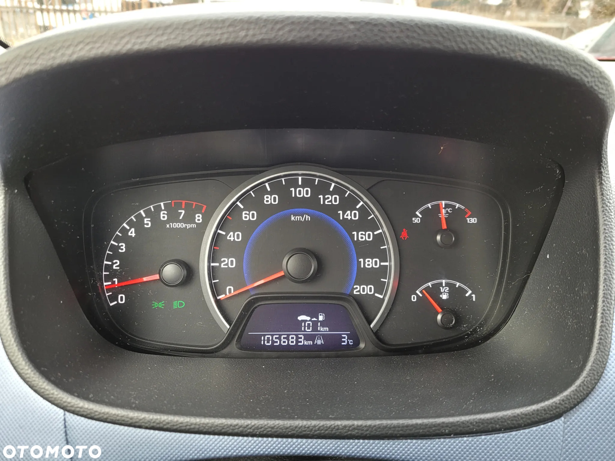 Hyundai i10 1.0 BlueDrive Comfort - 16